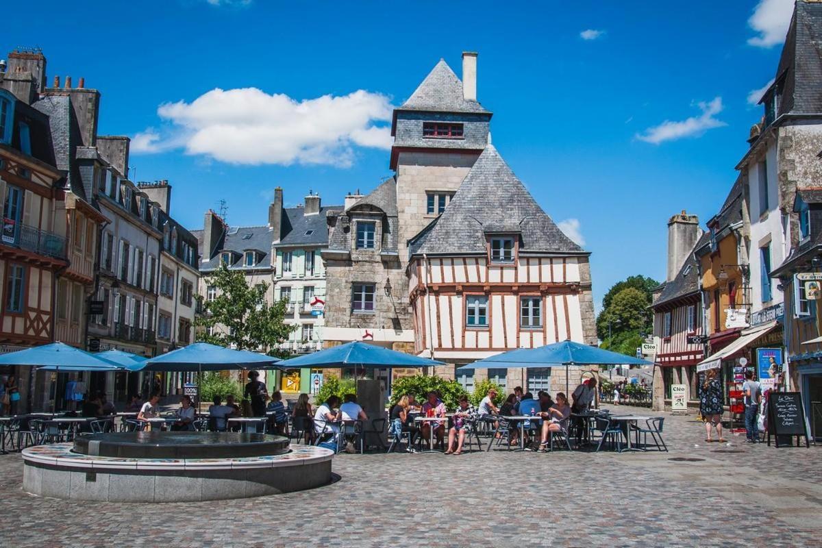 Quimper: T3 Avec Vue Cathedrale Proche Gare Apartment Bagian luar foto